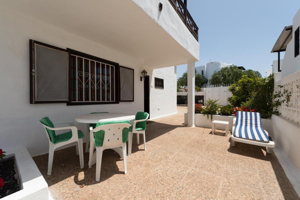 2Br Beach House - Solarium & Shower Terrace - 13 Puerto del Carmen (Lanzarote) Exterior foto
