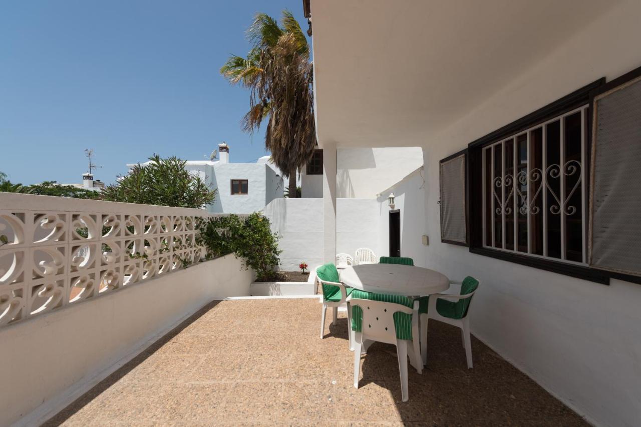 2Br Beach House - Solarium & Shower Terrace - 13 Puerto del Carmen (Lanzarote) Exterior foto